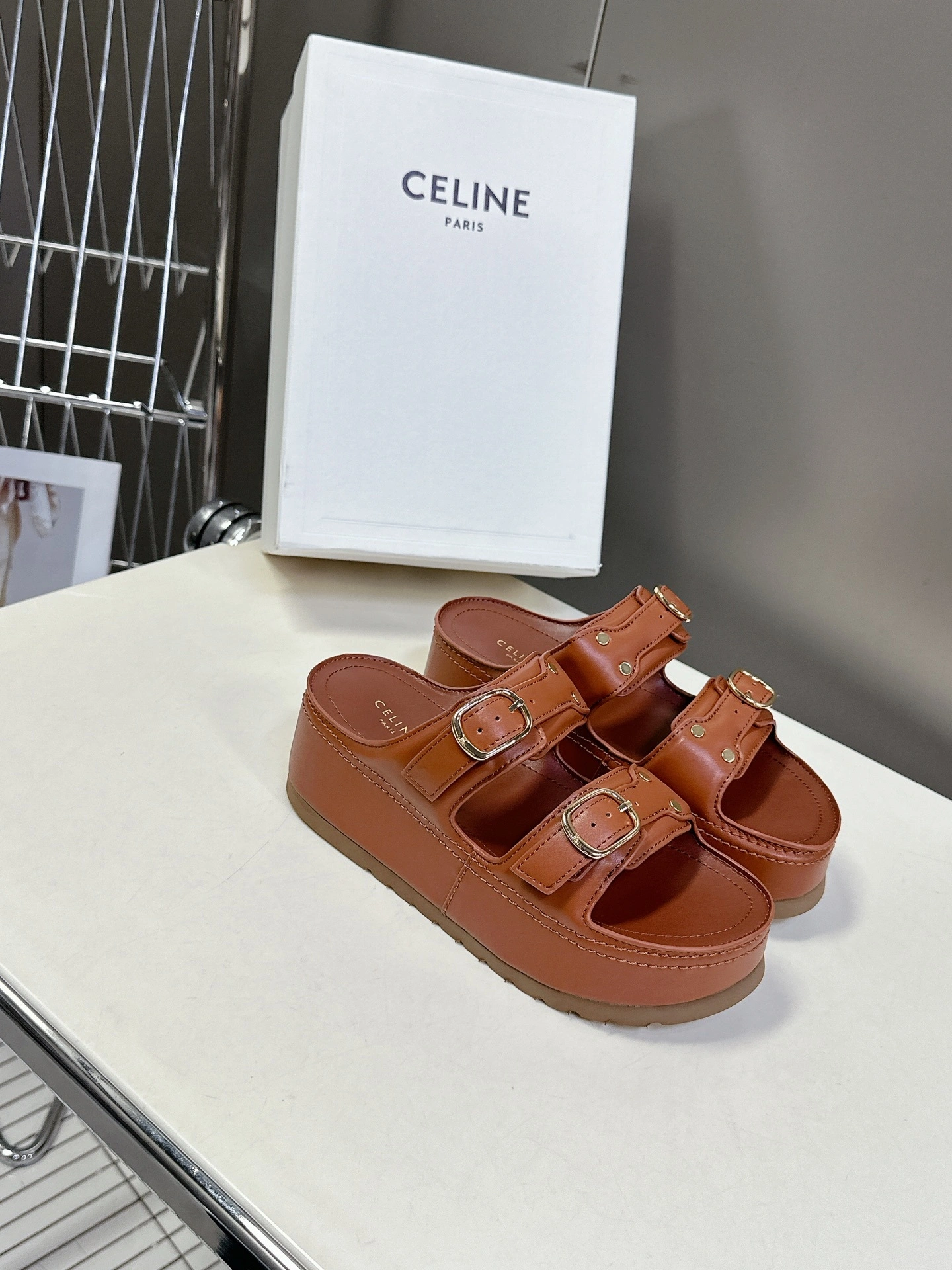358i95 364293767C.04LU Thick soles：5CM item:ET-X234E0801W